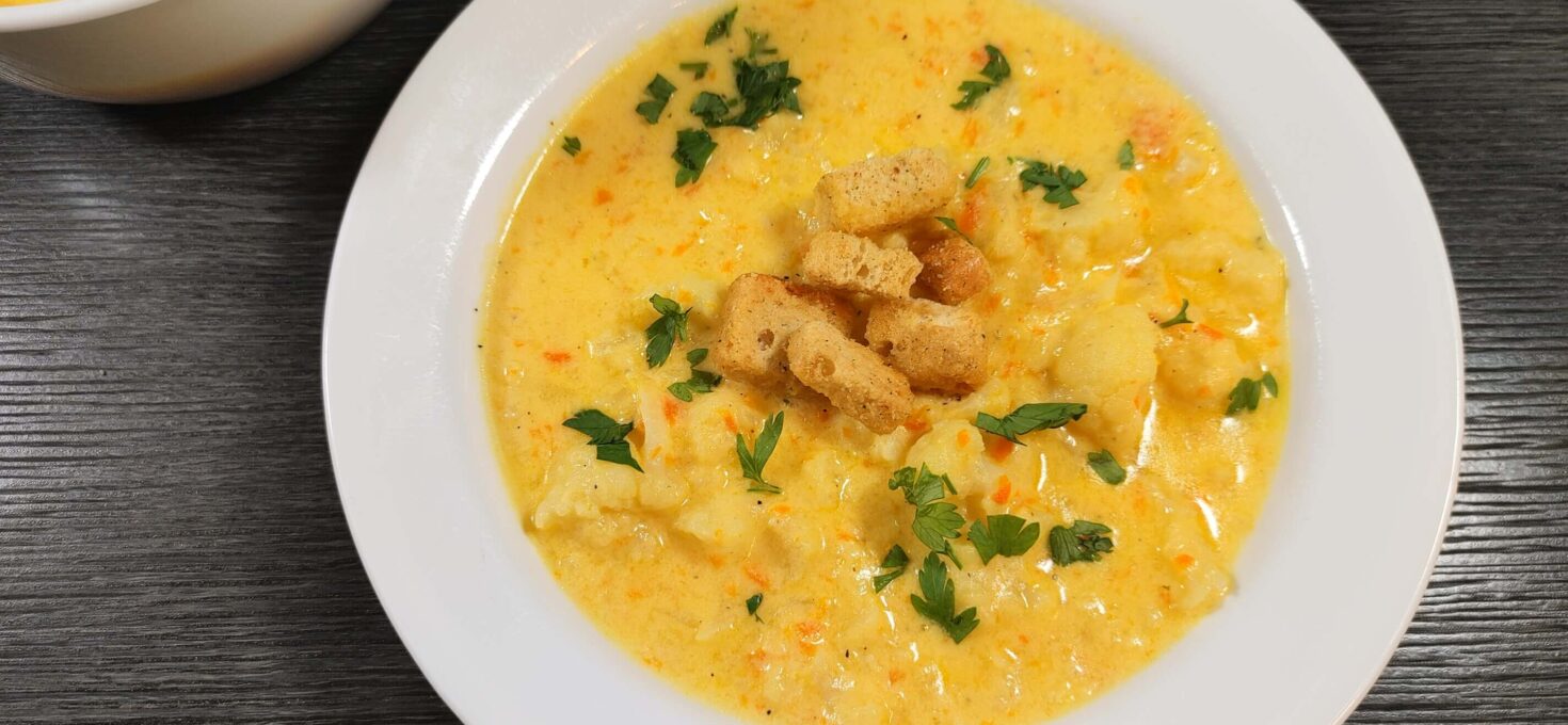 Cheddar Cauliflower Soup