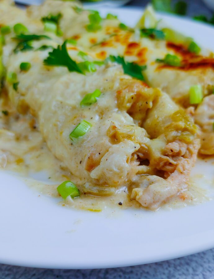 Chicken Enchilada with White Sour Cream Sauce Recipe
