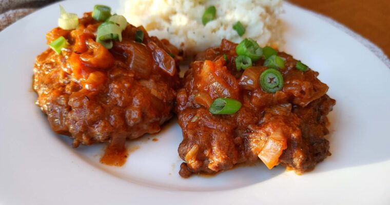 FRENCH ONION SALISBURY STEAK