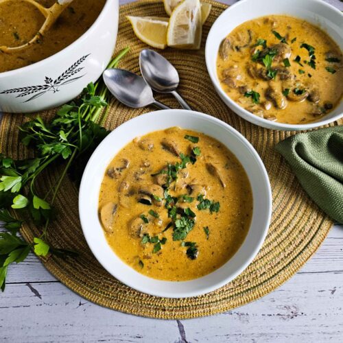 SET PHOTO AS FEATURED IMAGE - TWO BOWLS OF CREAMY MUSHROOM SOUP