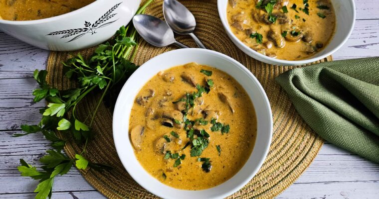 SET PHOTO AS FEATURED IMAGE - TWO BOWLS OF CREAMY MUSHROOM SOUP