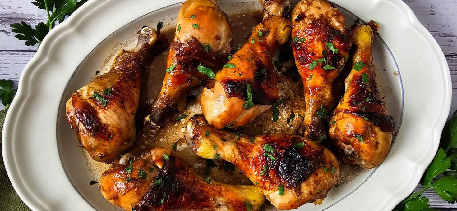 Easy Marinated Oven-Baked Chicken Drumsticks