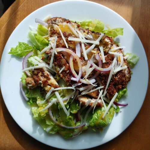 PECAN CRUSTED CHICKEN SALAD