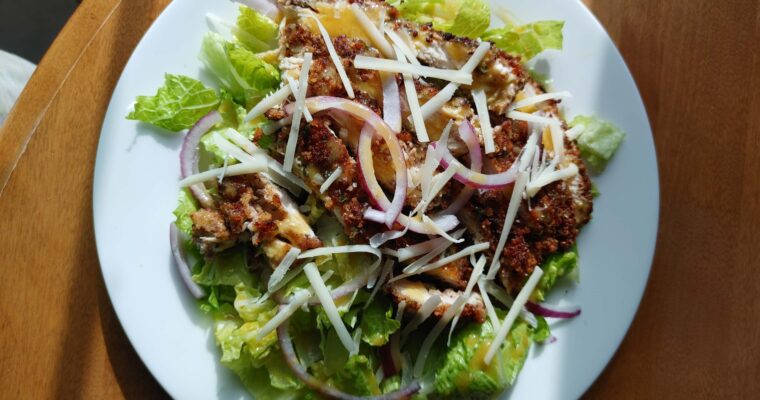 PECAN CRUSTED CHICKEN SALAD