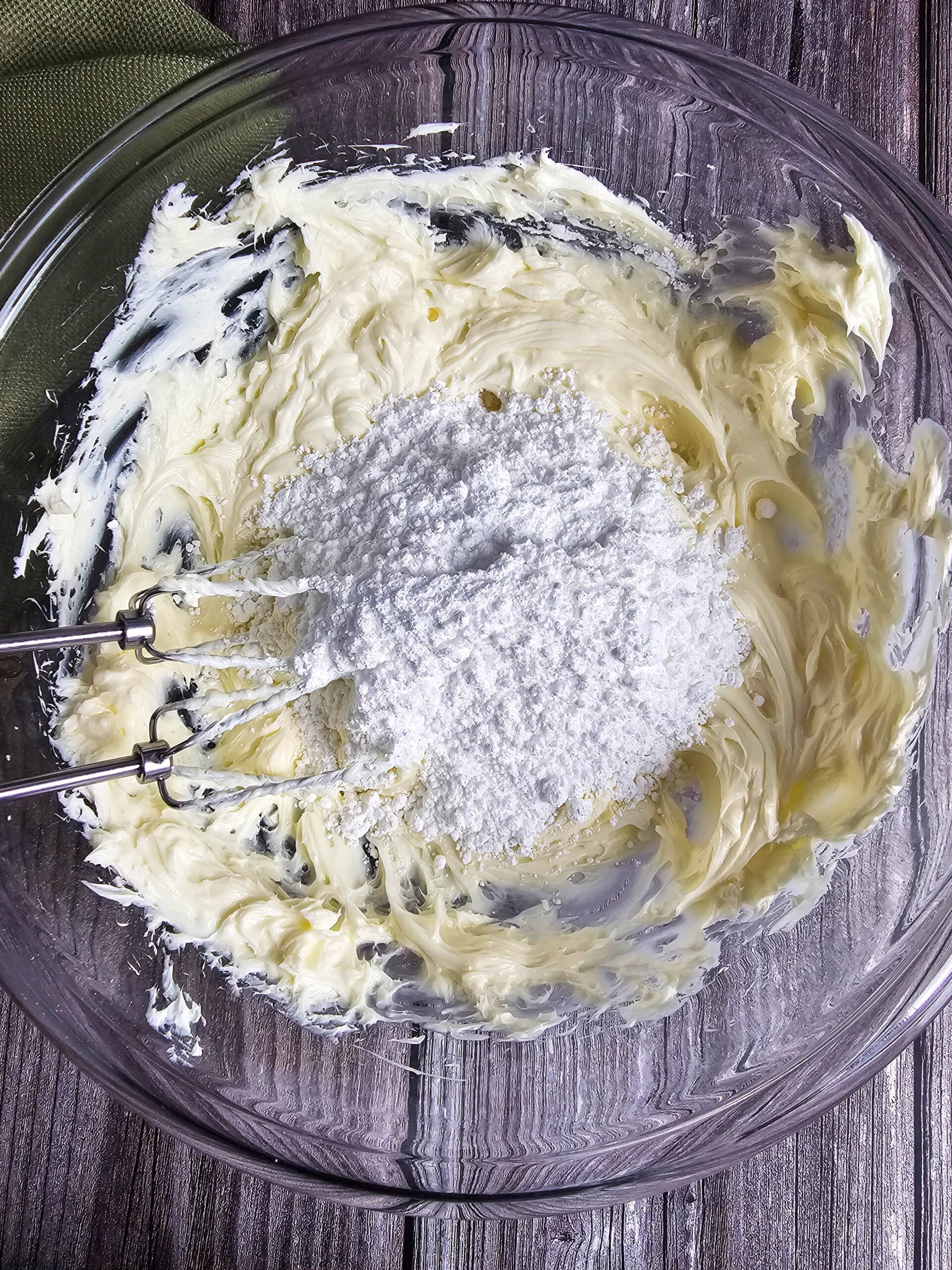 PREPARE THE SWEET CREAM CHEESE FROSTING