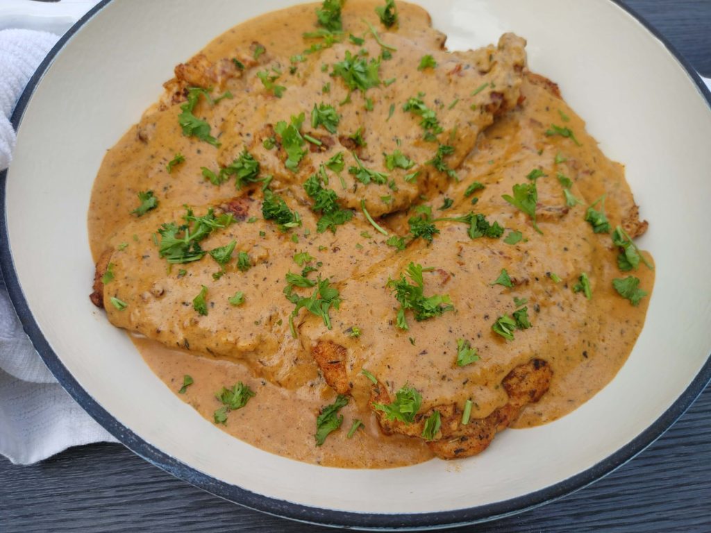creamy smothered chicken breast