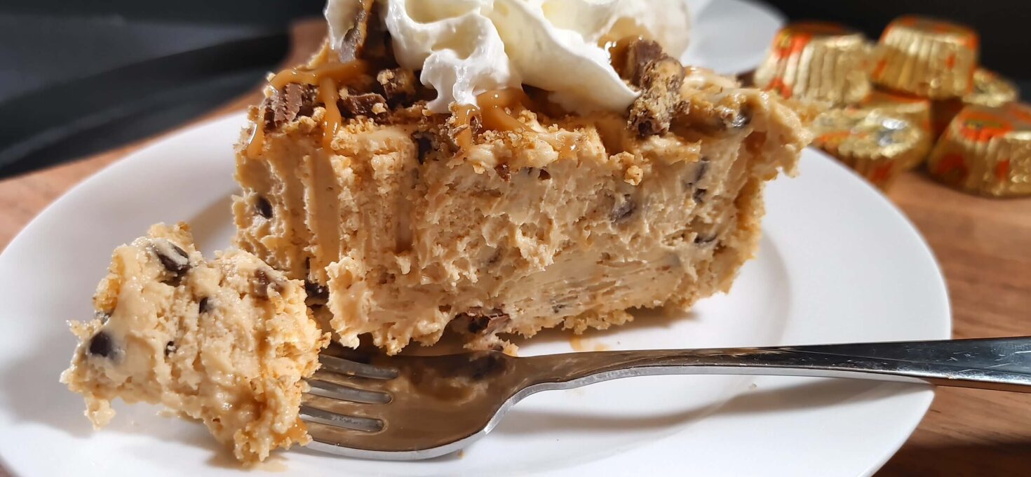 Easy Peanut Butter Chocolate Chip Pie