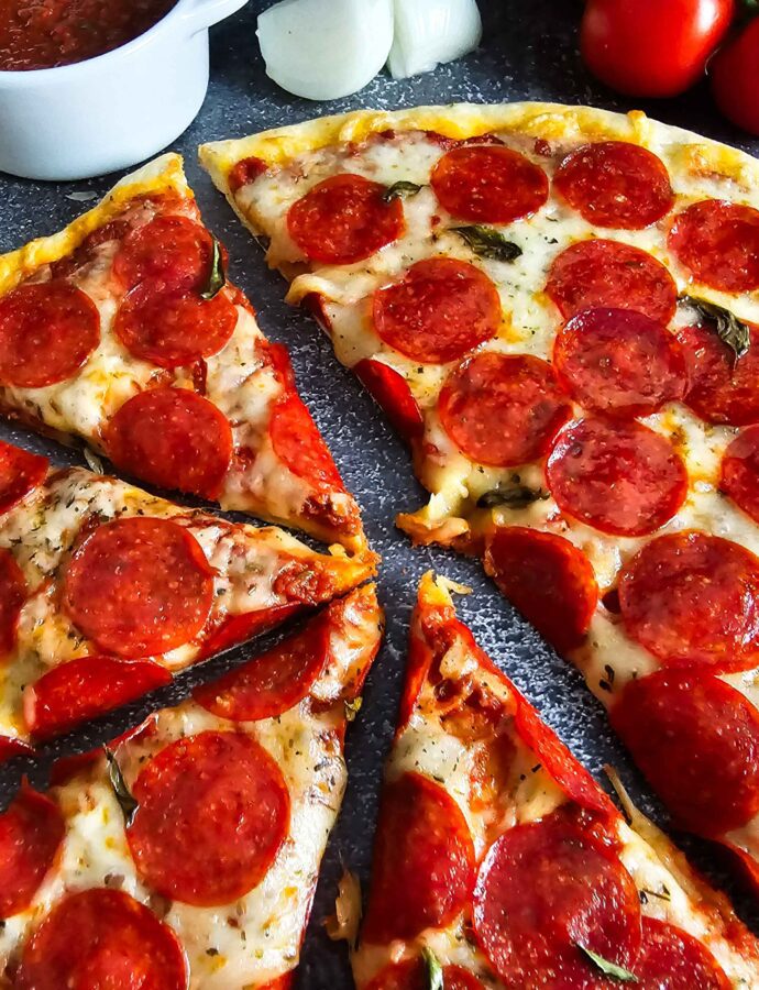 Easy Homemade Pizza (Step-by-Step)