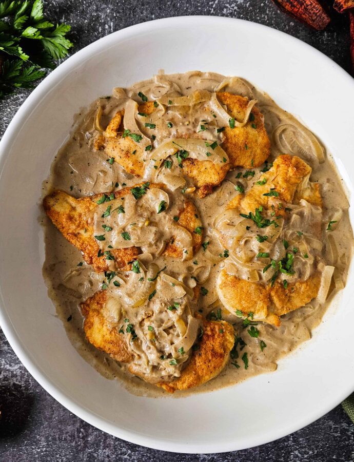 The Best Caramelized Onion Creamy Smothered Chicken