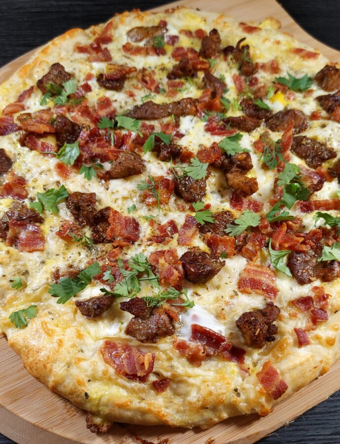 The Best Macedonian Pizza (Pastrmajlija)