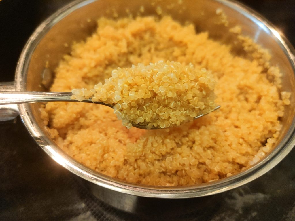 COOKED QUINOA READY TO COOL