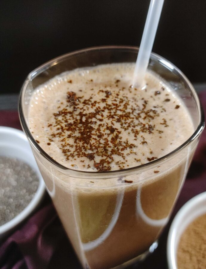 Easy Mocha Matcha Smoothie