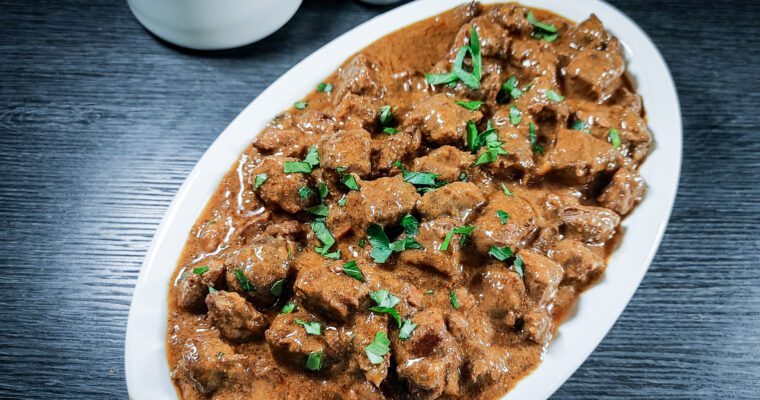 Crockpot Creamy Mushroom Steak Bites