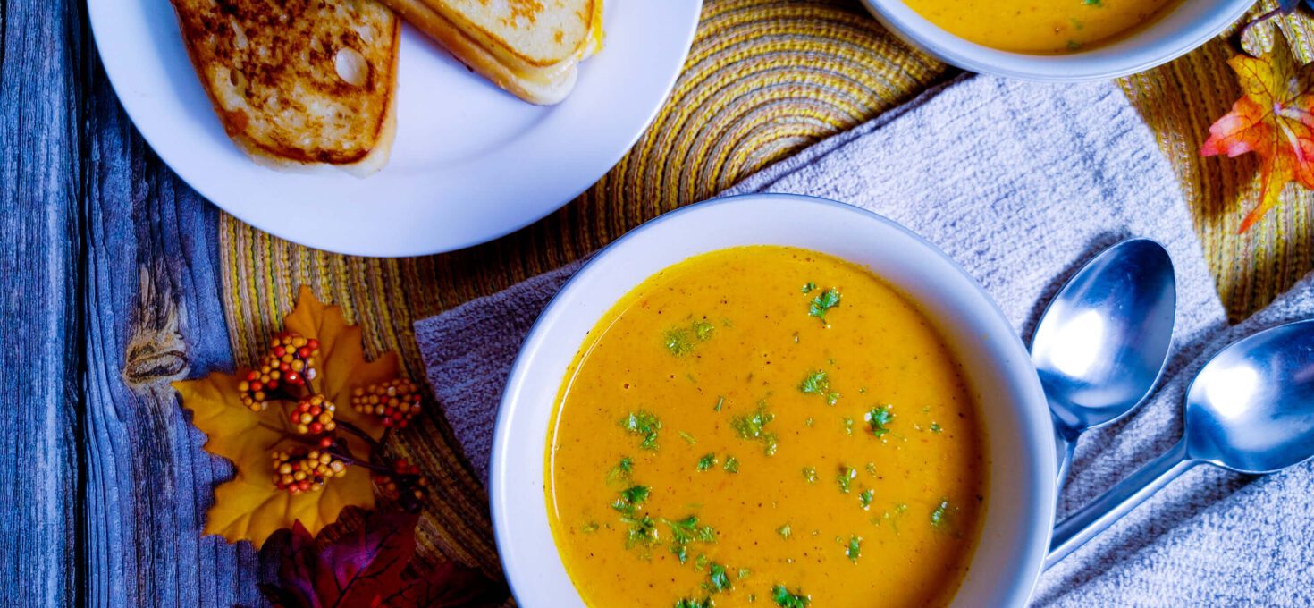 Red Pepper Smoked Gouda Pumpkin Soup