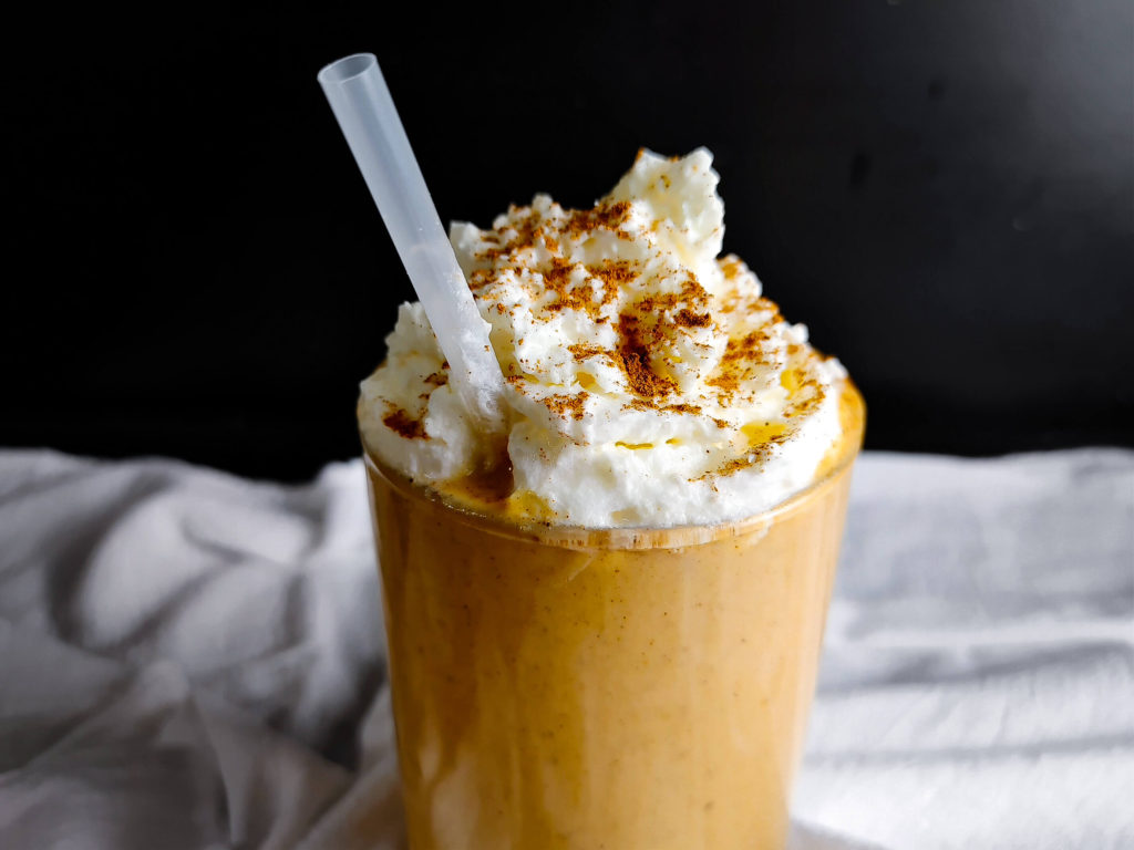 EASY PUMPKIN SMOOTHIE