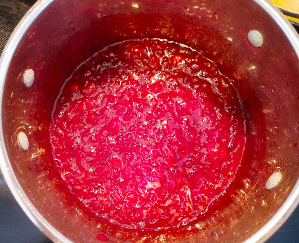 CRANBERRY TOPPING