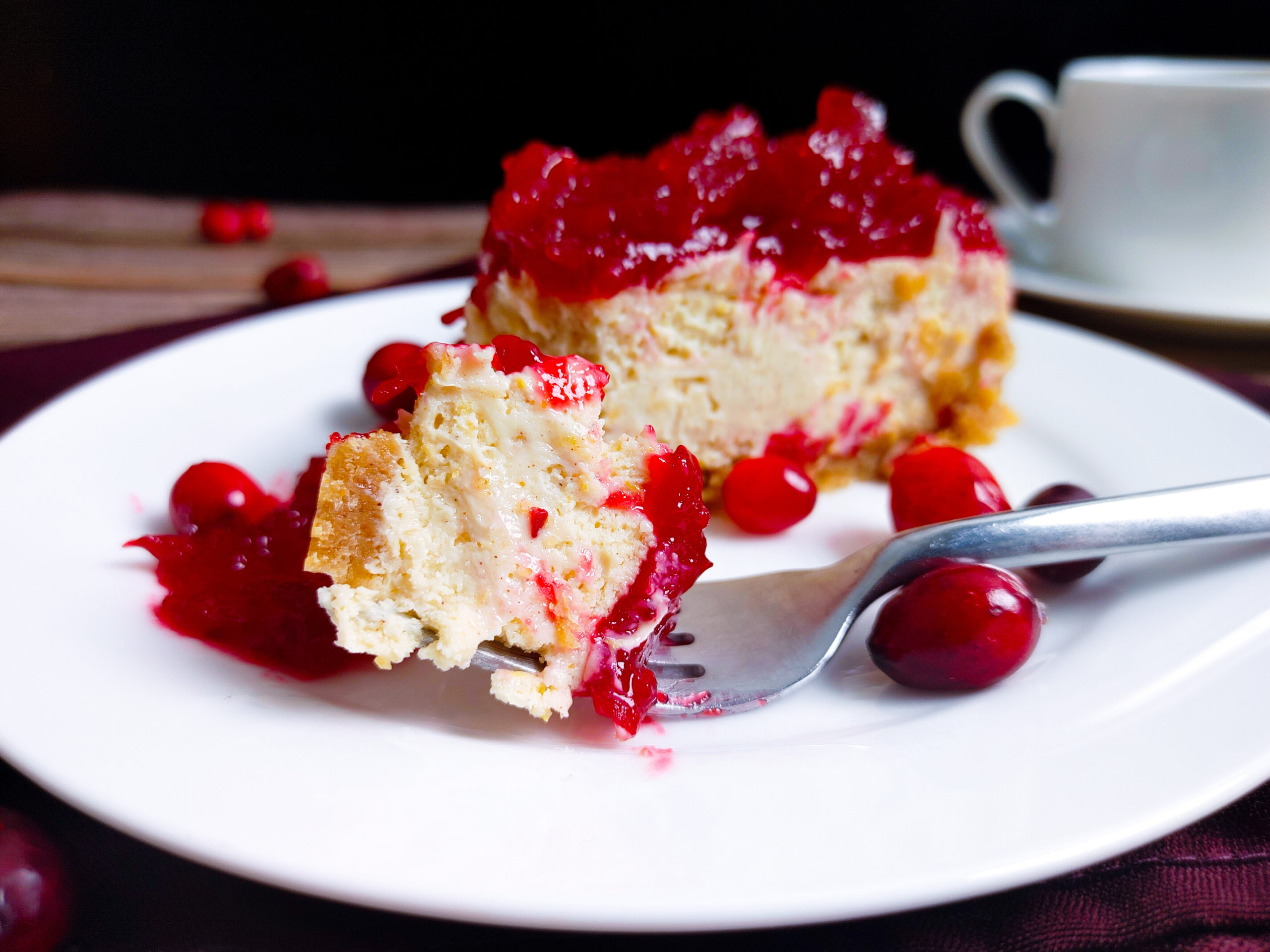 Creamy Holiday Cranberry Cheesecake