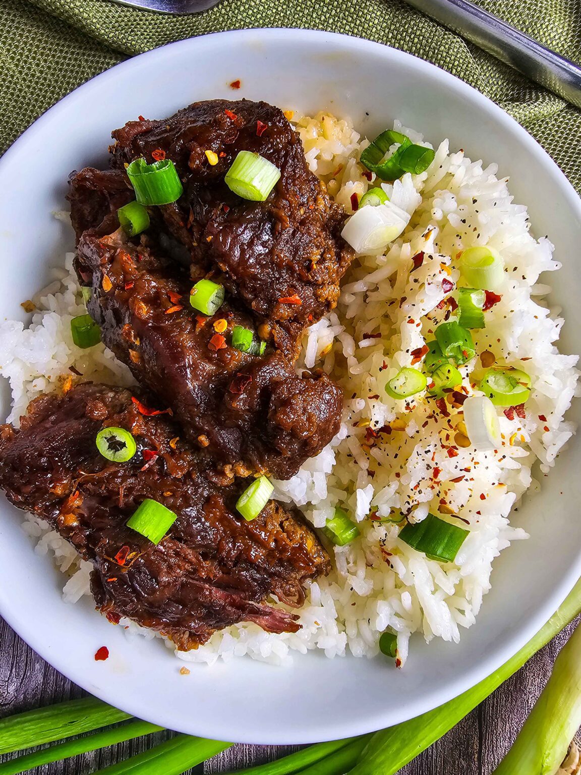 Asian Slow Cooker Country Style Beef Ribs Recipe - U Keep Cooking