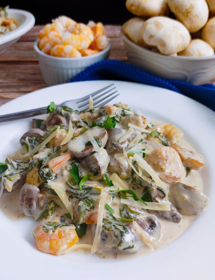 Creamy Shrimp and Mushrooms with Garlic Sauce Recipe