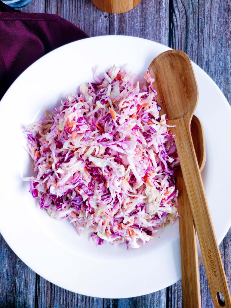 HOMEMADE CREAMY COLESLAW WITH CELERY SEED