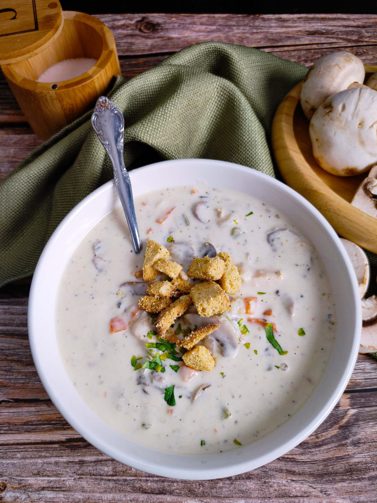 INSTANT POT CREAM CHICKEN MUSHROOM SOUP