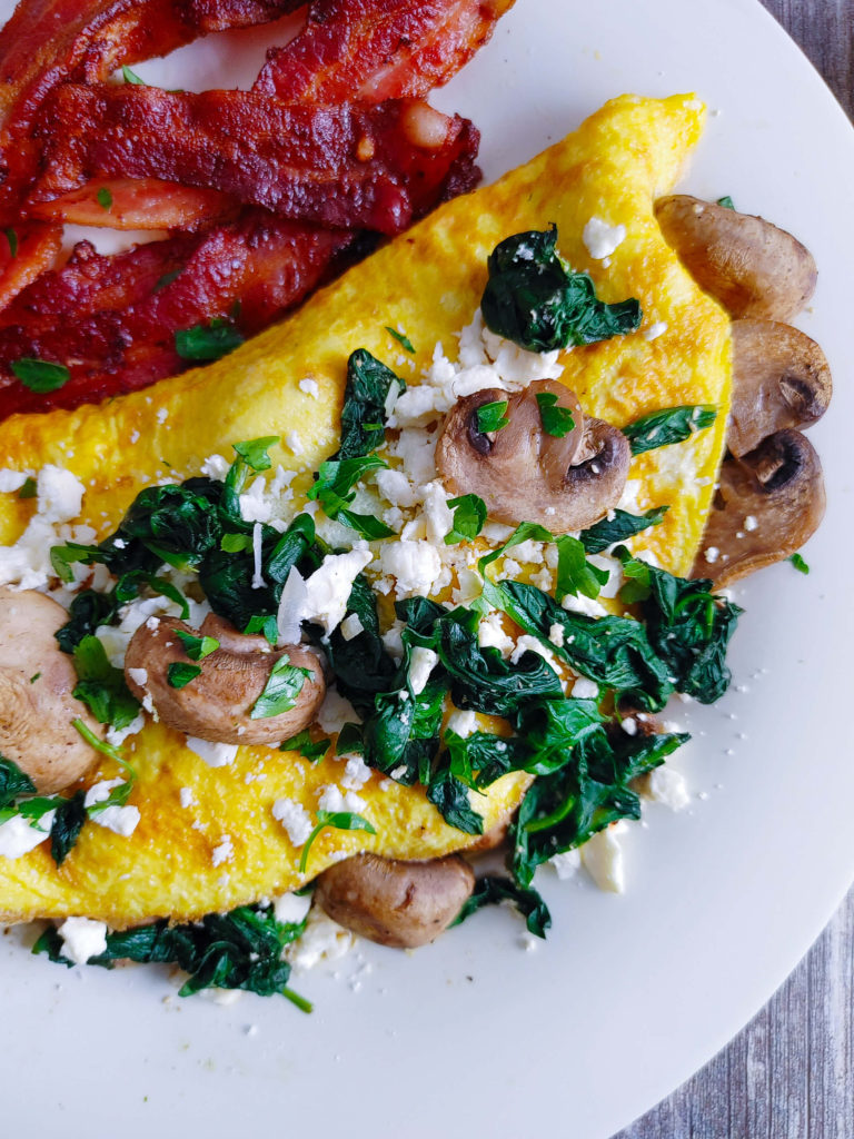 SPINACH AND MUSHROOM OMELETTE