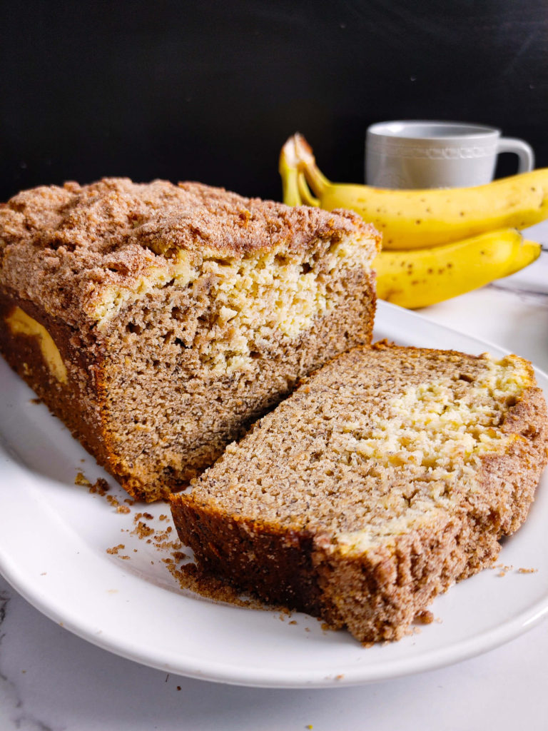 BANANA BREAD WITH CREAM CHEESE 