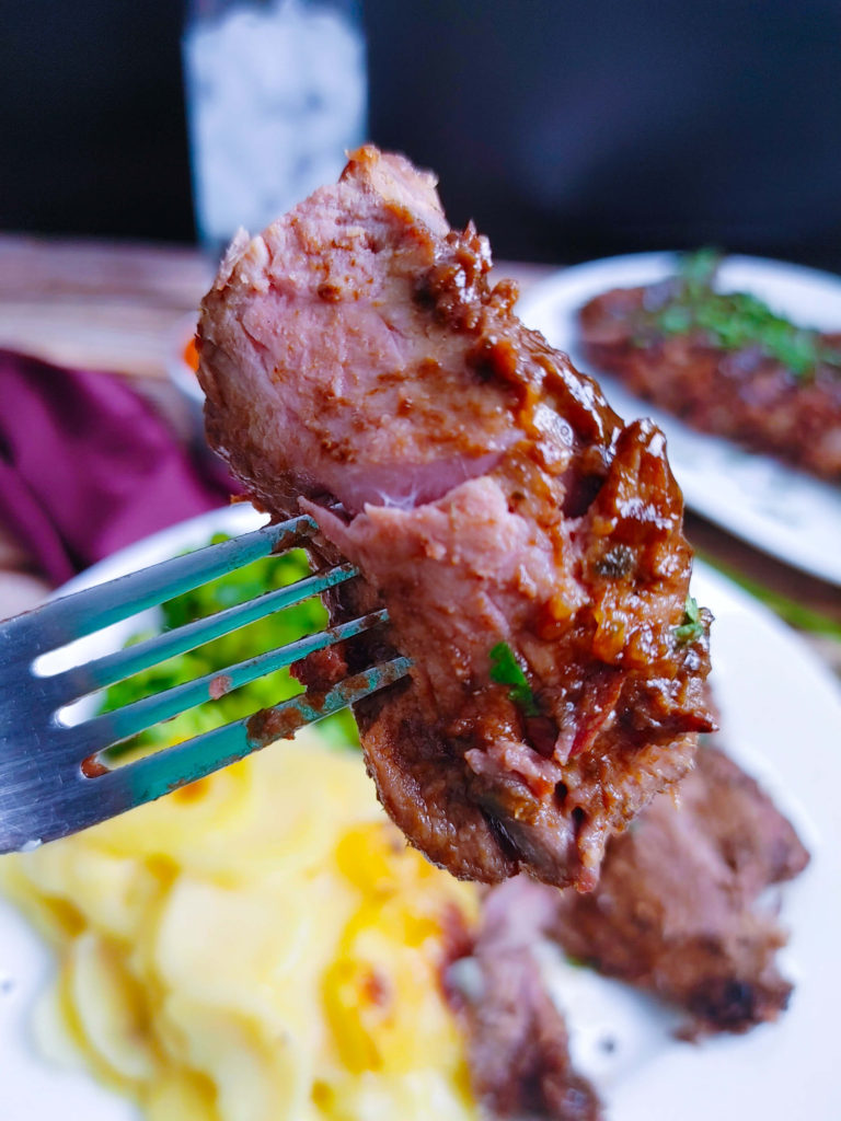 LONDON BROIL ON A FORK UP CLOSE PICTURE