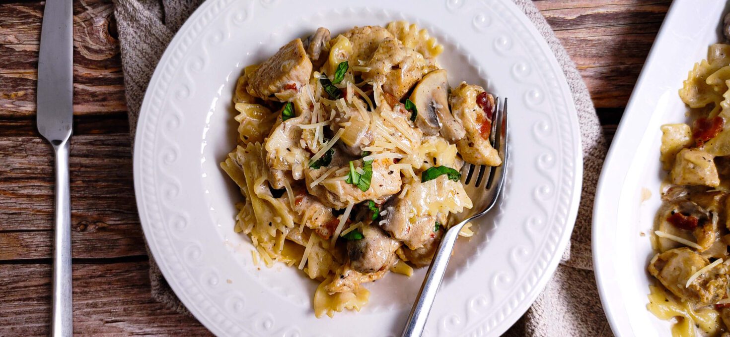 Bacon Chicken Mushroom Pasta in Creamy Parmesan Sauce