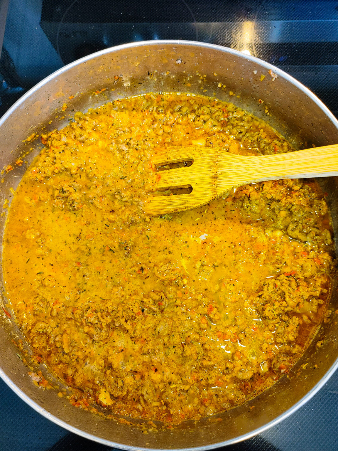 30-Minute Creamy Ground Beef and Pasta Skillet - U Keep Cooking