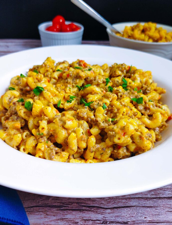 30-Minute Creamy Ground Beef and Pasta Skillet