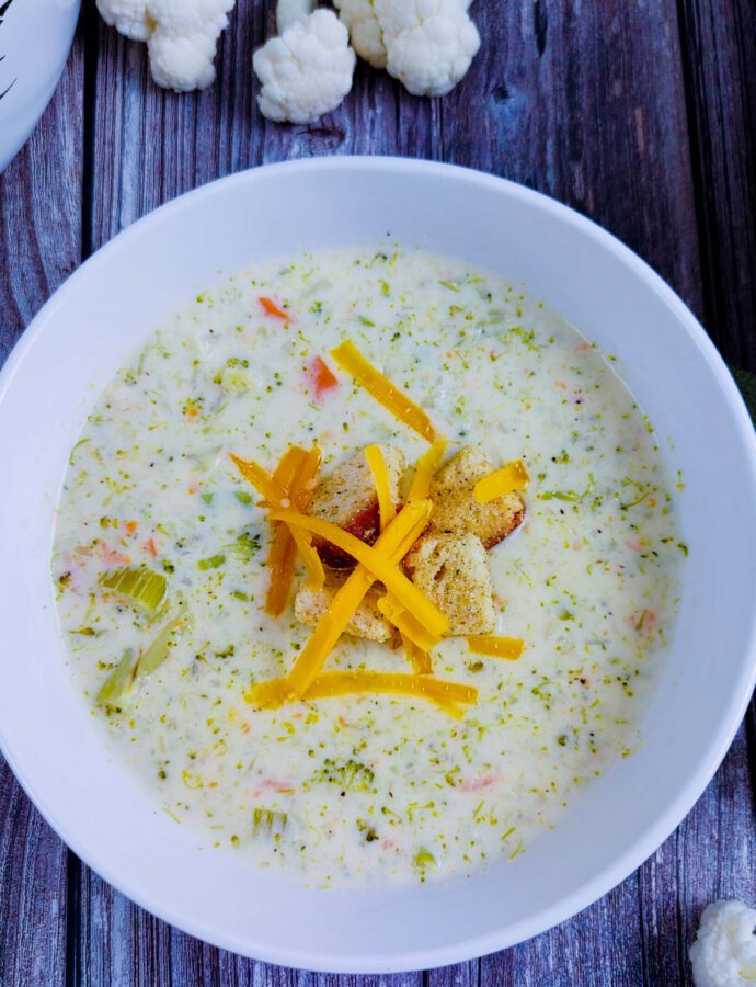 Easy Creamy Broccoli Cauliflower Vegetarian Soup Recipe