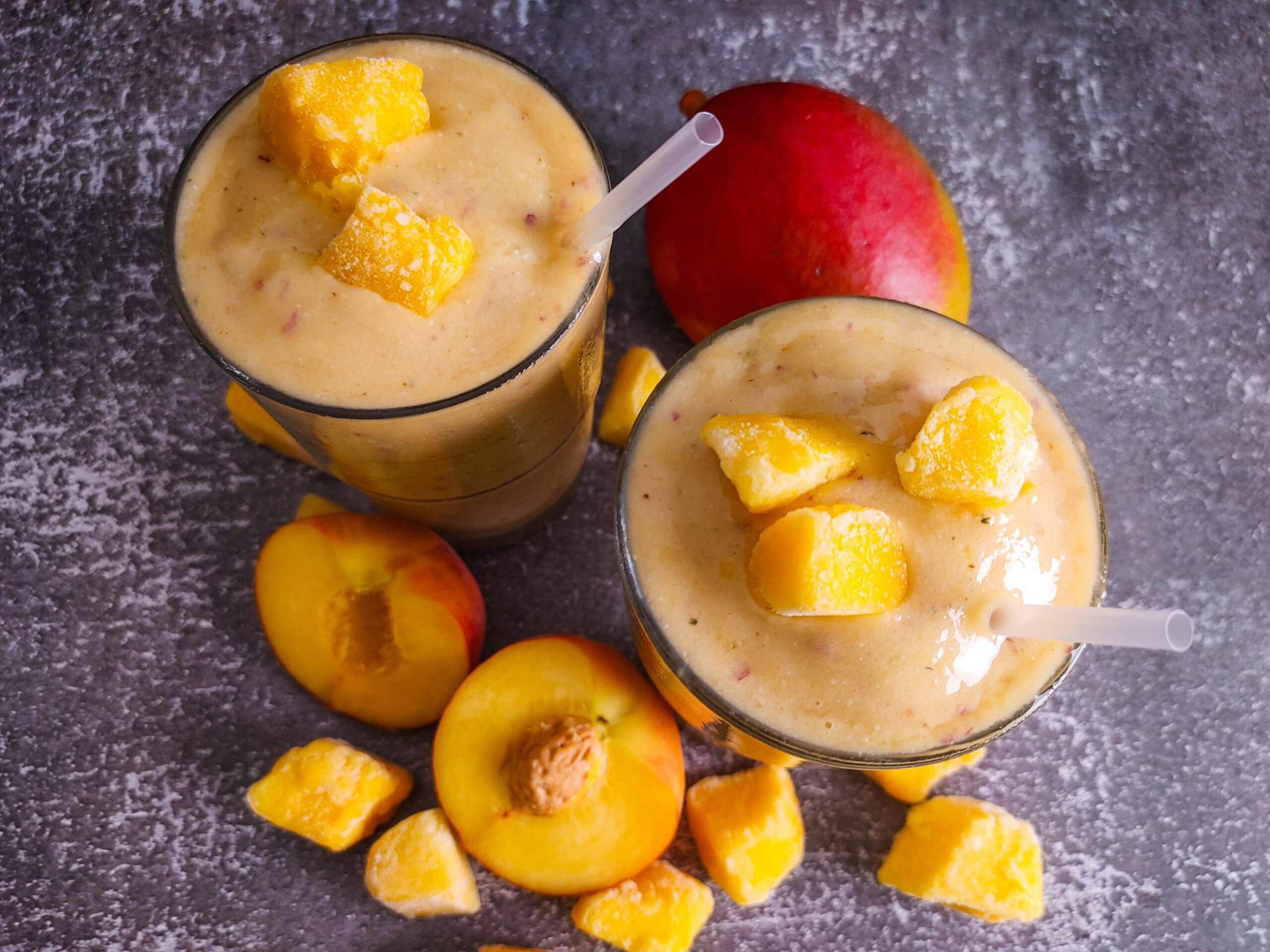 Ultimate Peach Mango Smoothie Recipe: Dairy-Free