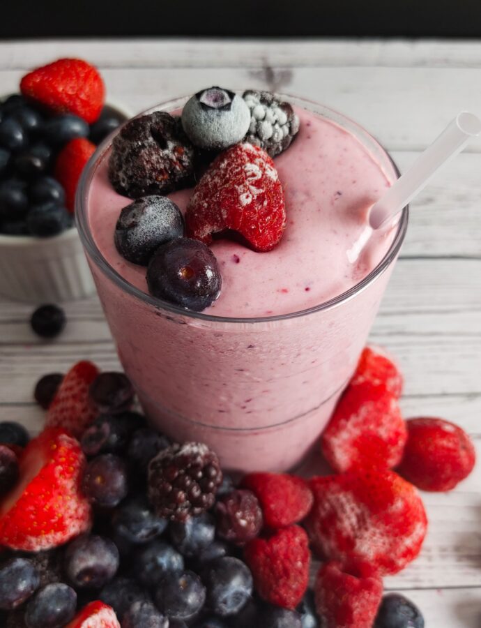 Refresh with a Quadruple Berry Breeze Smoothie