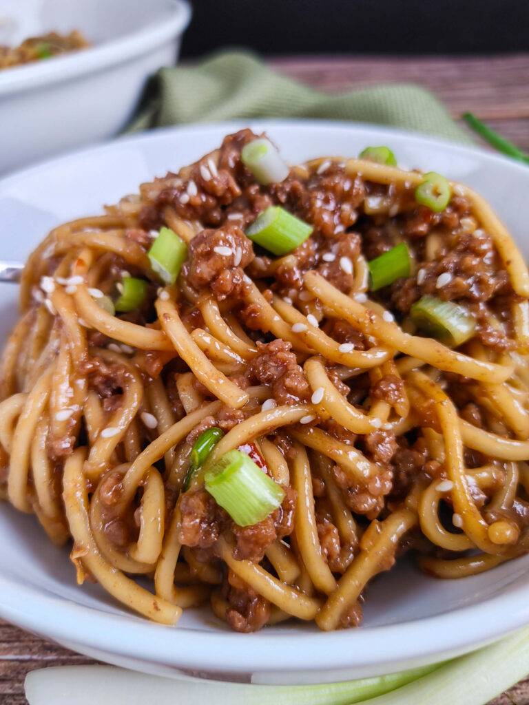CLOSE UP MONGOLIAN GROUND BEEF AND NOODLE