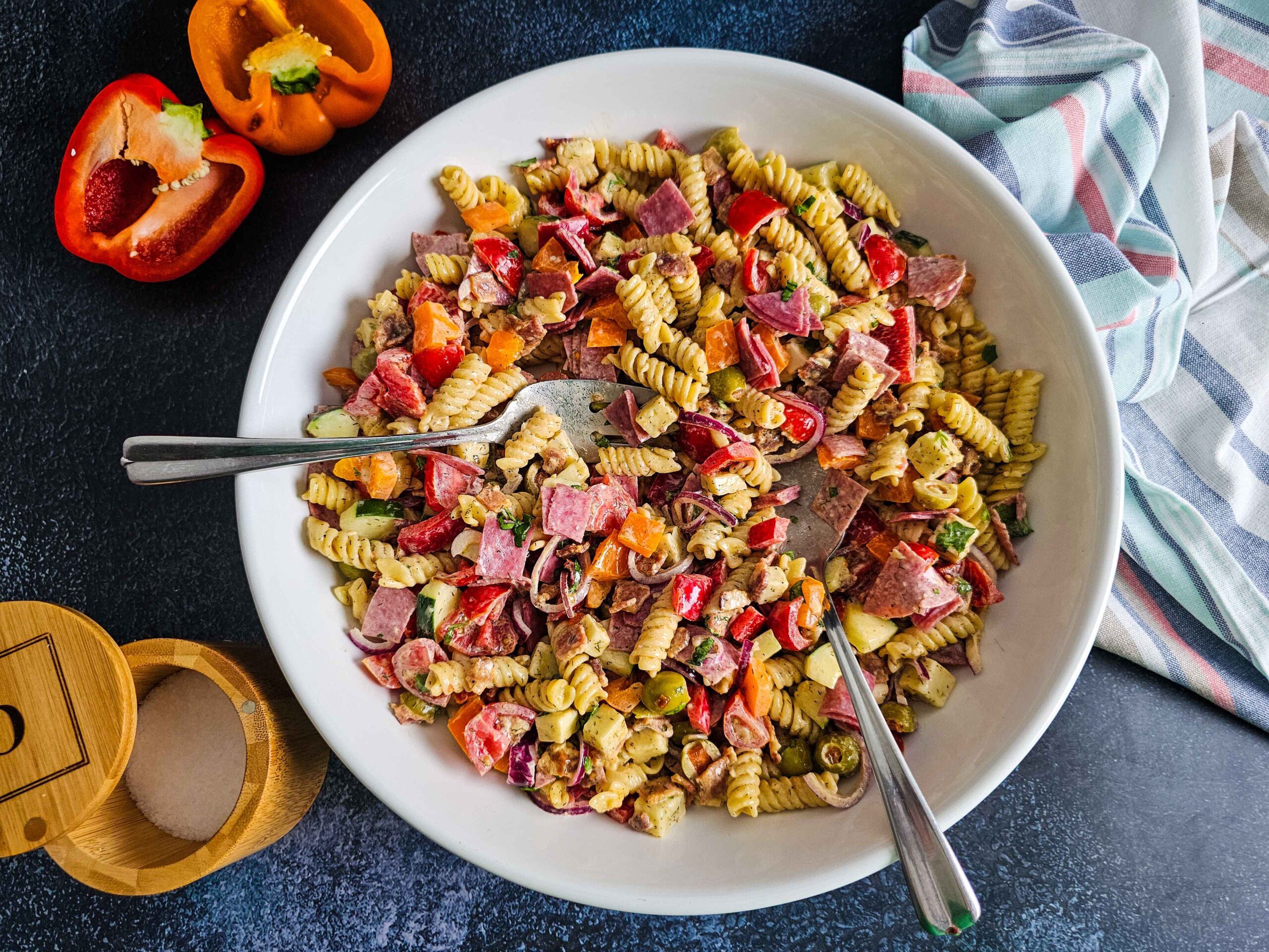 Easy Crisp and Cool Veggie Pasta Salad