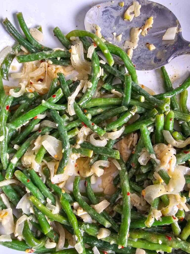 SAUTEED GREEN BEANS