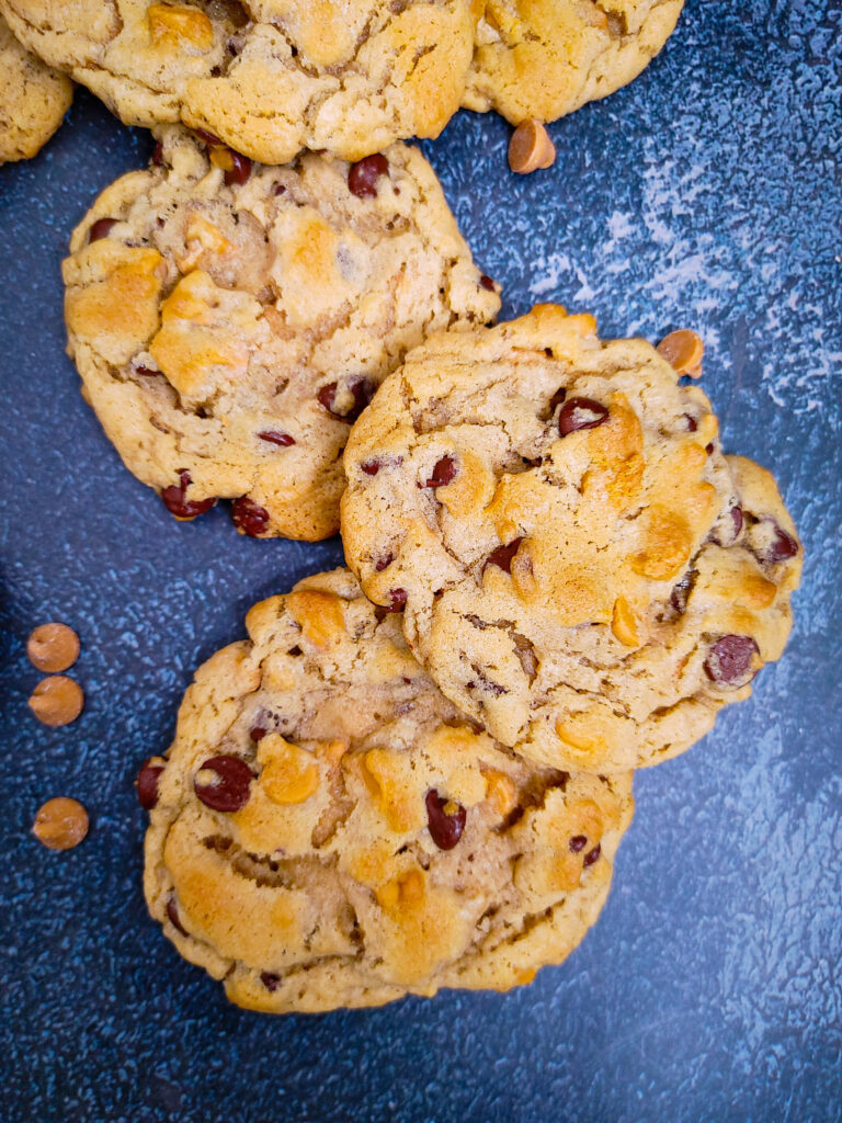 DELICIOUS CHOCOLATE CHIP BUTTERSCOTCH COOKIES