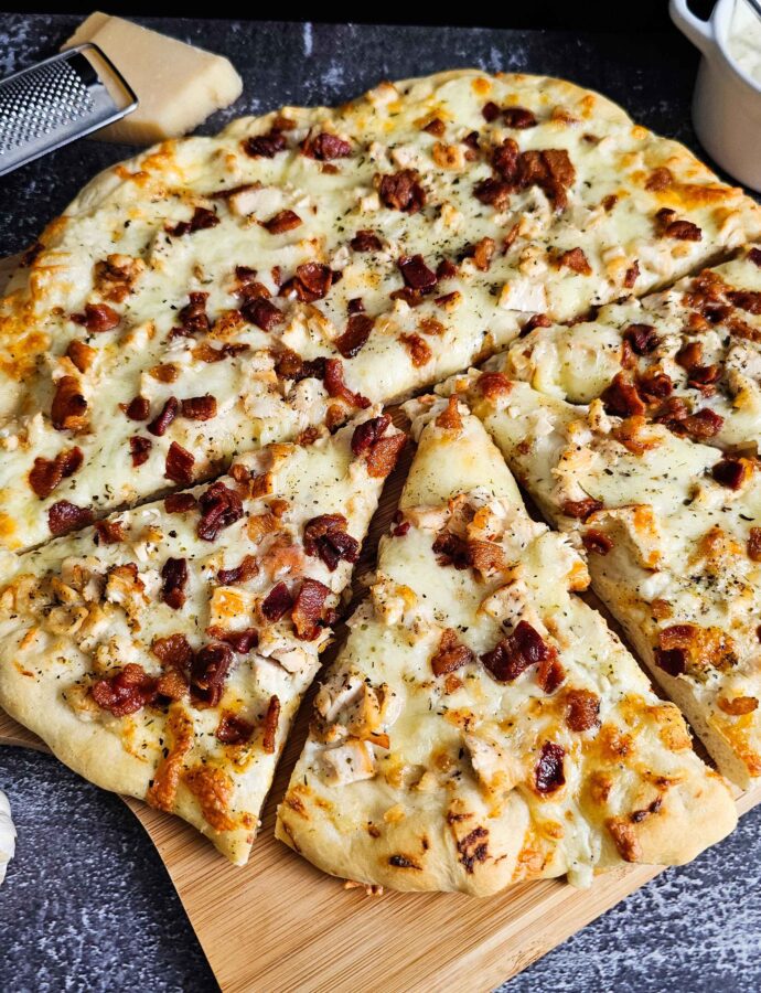 Heavenly Chicken Bacon White Sauce Pizza Recipe