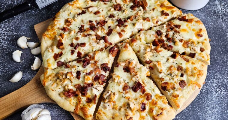 IMAGE SET AS FEATURED IMAGE -- SLICED CRISPY DRUST BACON CHICKEN WHITE SAUCE PIZZA