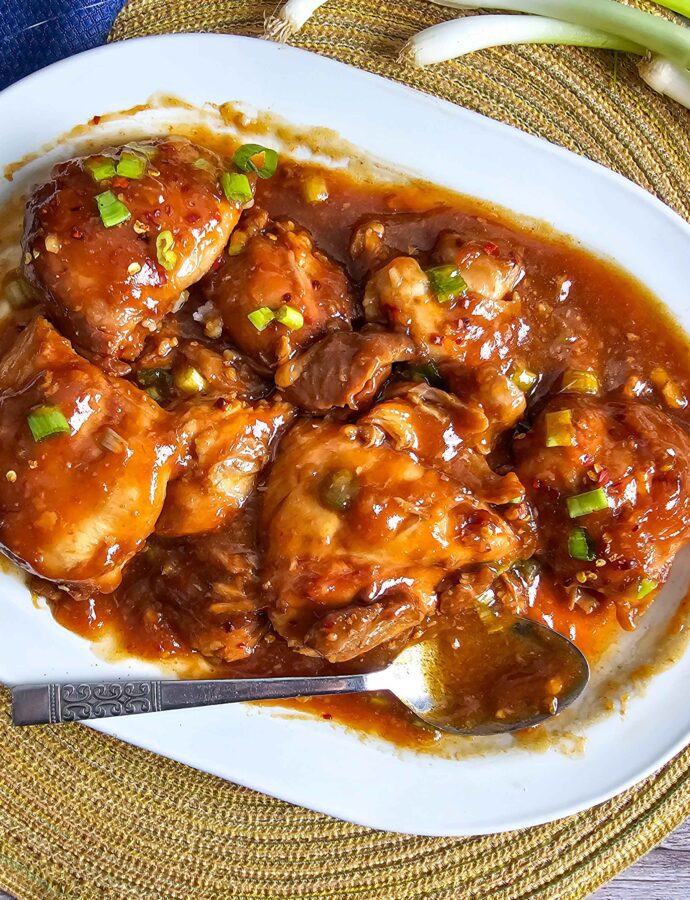 Easy and Delicious Crockpot Honey Garlic Chicken