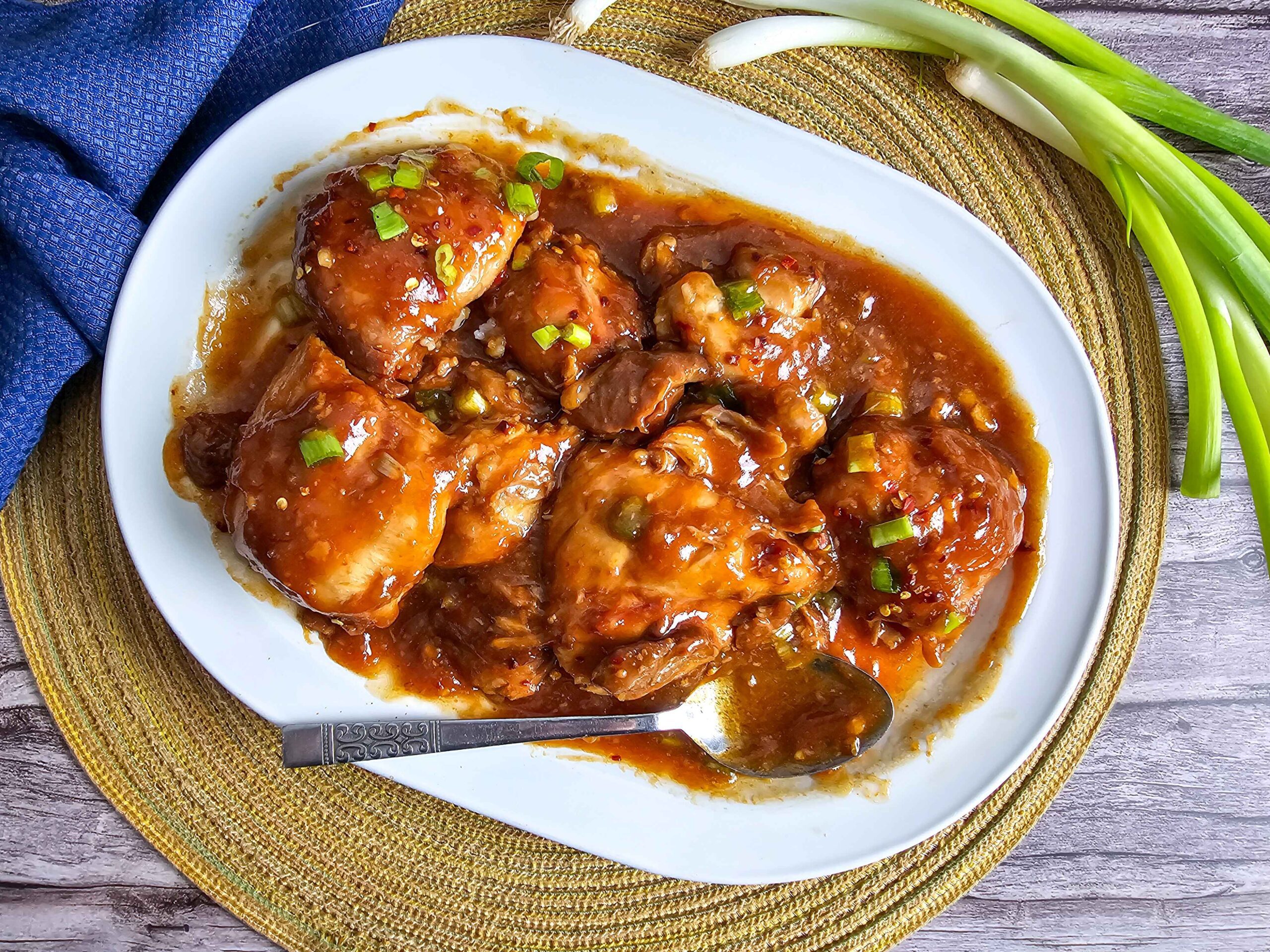 Easy and Delicious Crockpot Honey Garlic Chicken