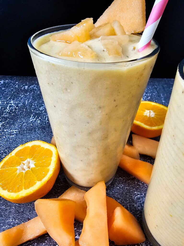 ORANGE CANTELOUPE SMOOTHIE