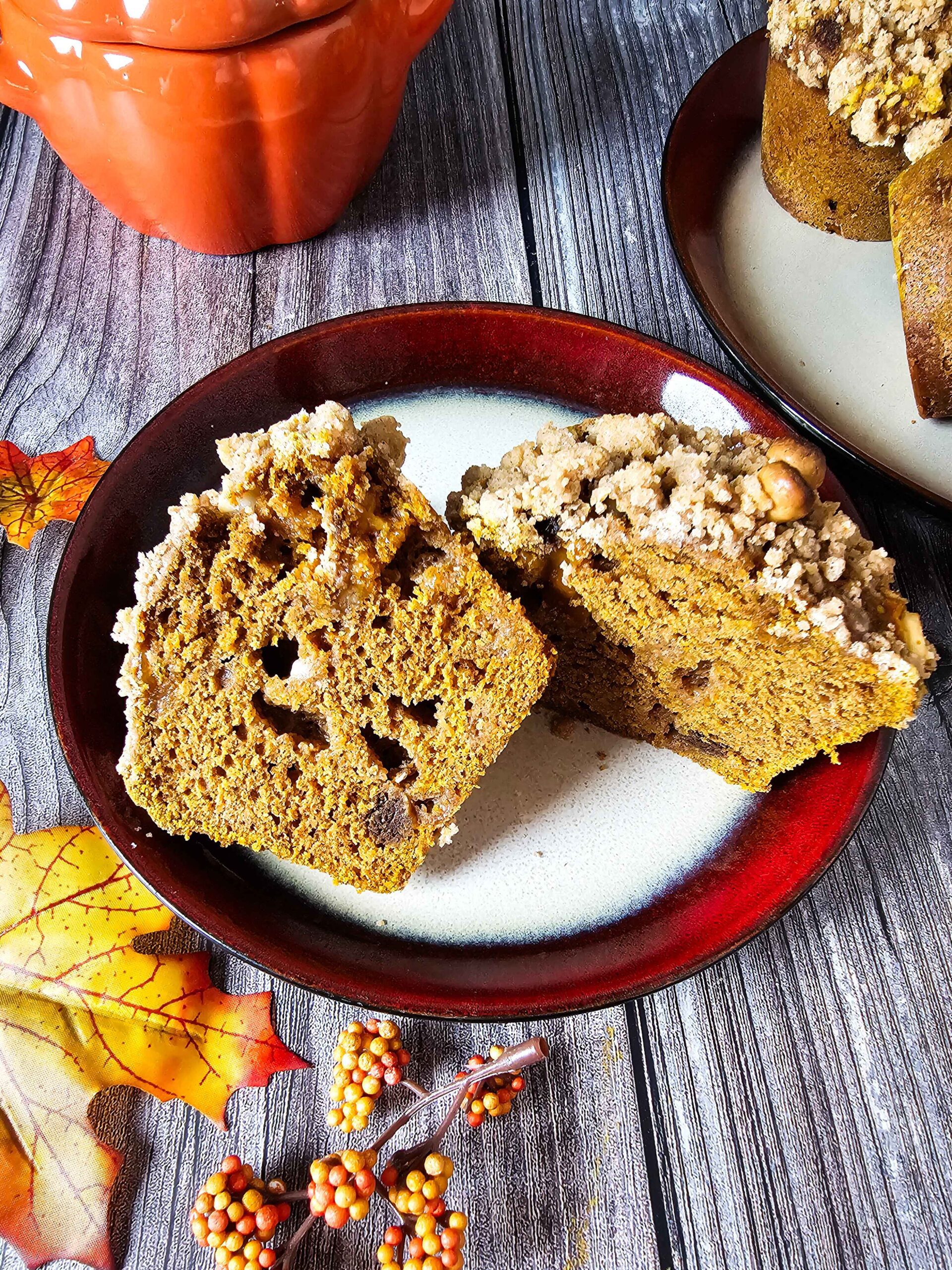 COOL AND SERVE THE PUMPKIN SPICE MUFFINS