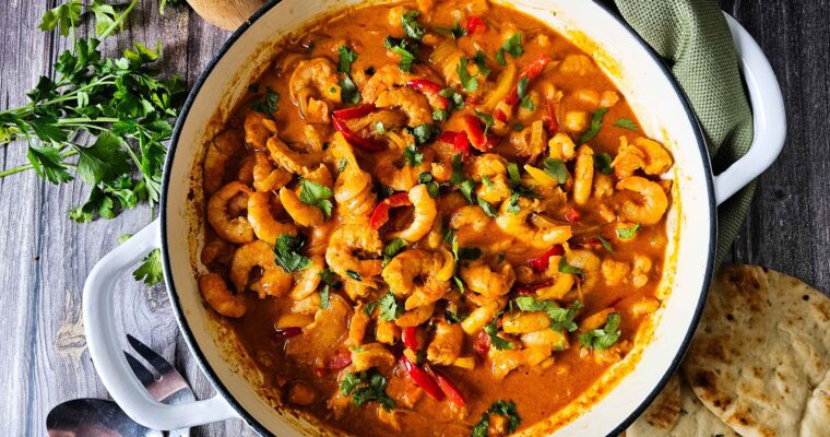 Easy Shrimp Curry in Creamy Coconut Sauce