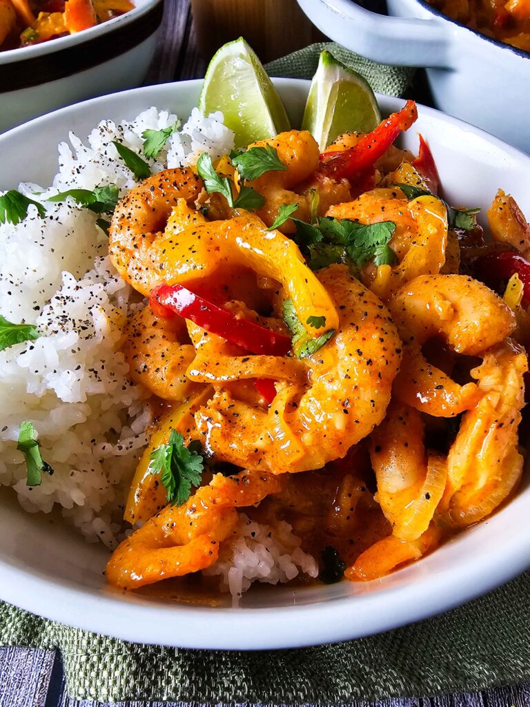 UP CLOSE PHOTO THAI COCONUT SHRIMP CURRY