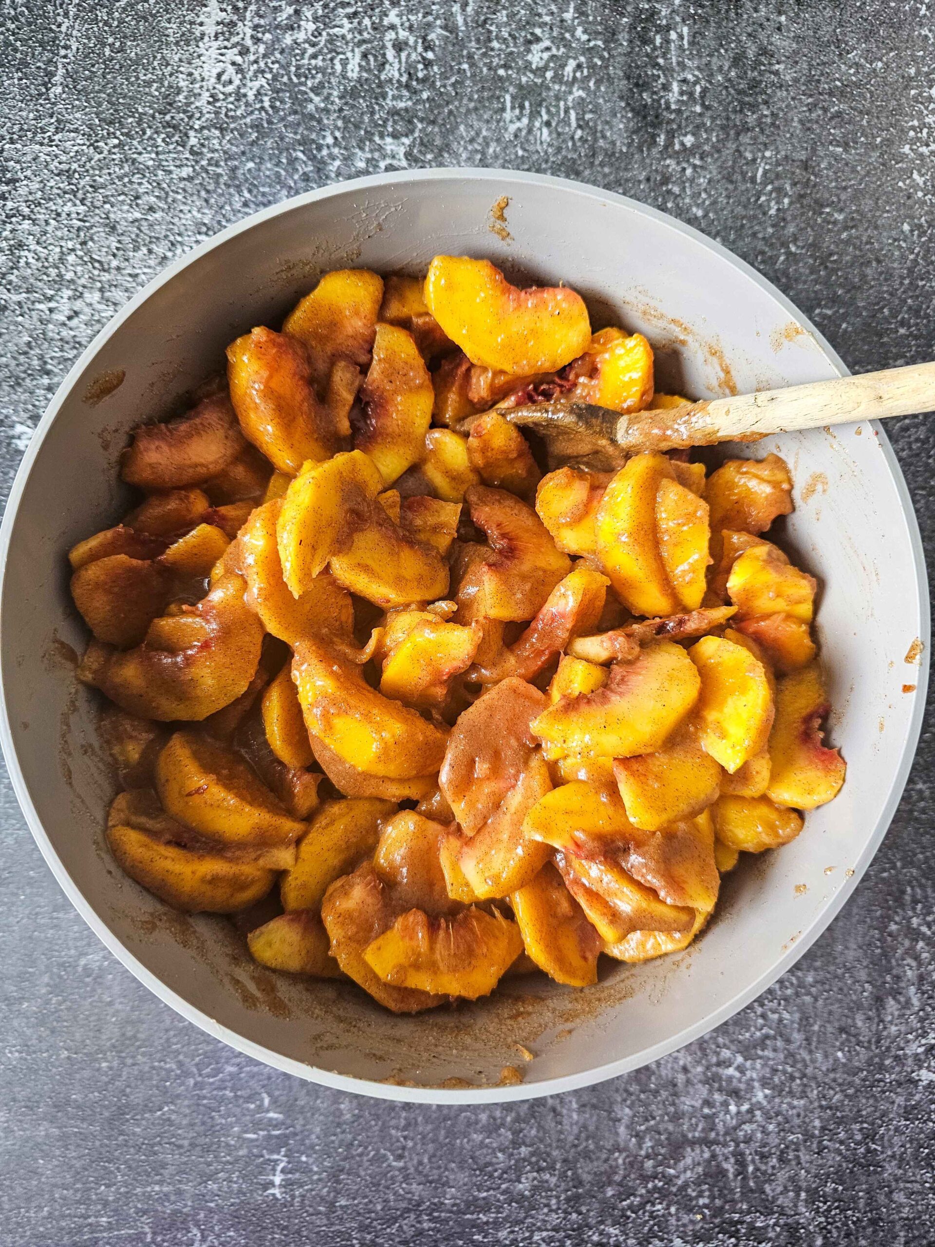 COMBINE ALL THE PEACH INGREDIENTS AND COAT THEM WELL