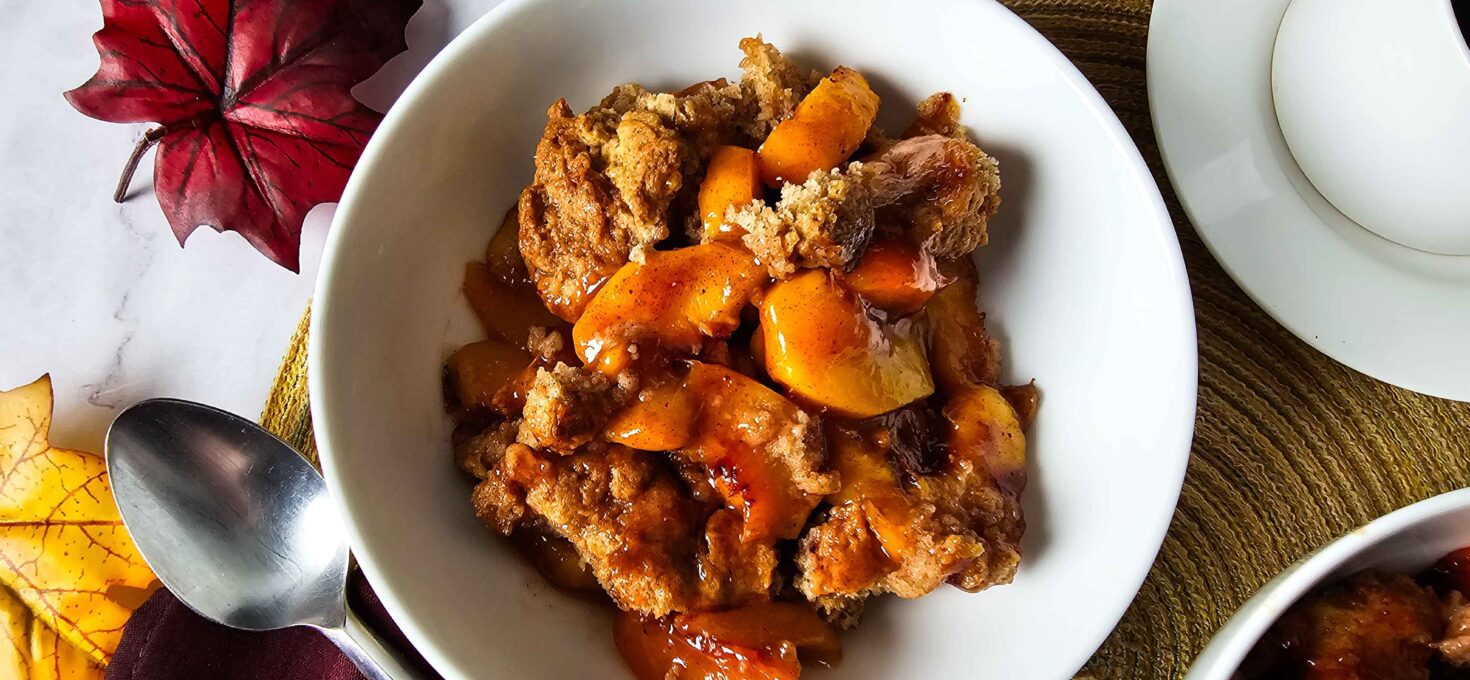 Easy and Irresistible Peach Cobbler Bake