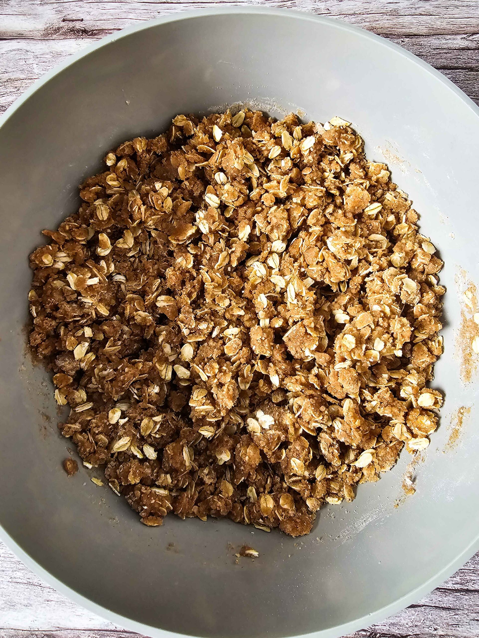 APPLE CRISP TOPPING COMBINE ALL INGREDIENTS.