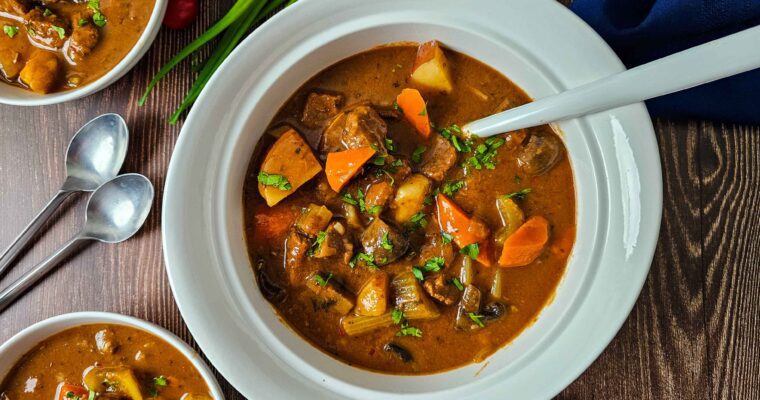 Simple Old Fashioned Stovetop Beef Stew